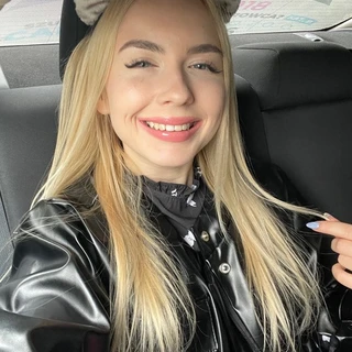Chloe Angel 😇