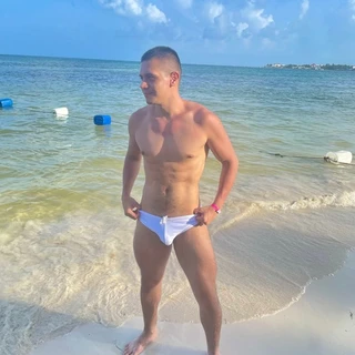 Call me papi