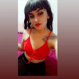 Cyndy 💋