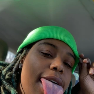 1 Jo 2 Hoes 🥴