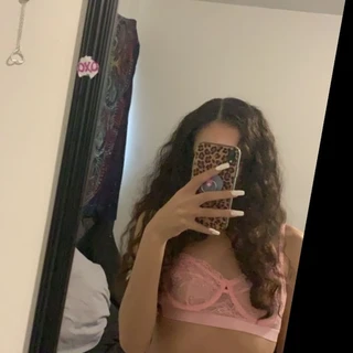 Lil bitty 😋