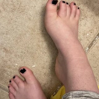 Only Feet ™️