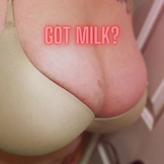 🐮Big Mommy Milkers🐮