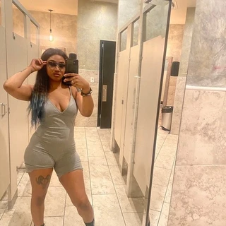 Henny 🐍
