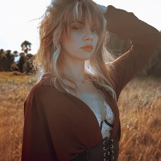 Tina Leigh