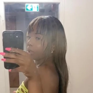 Ms Paris