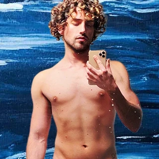Nick Botticelli • My Patagonian Twink ✨