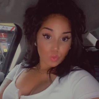 Miss Peaches 💕🍑 ✨💦