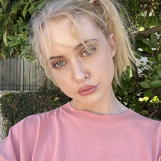 Chloe Cherry