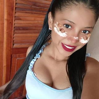 PERLITA CASTRO 😇