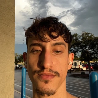 G P