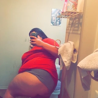 Phat Momma’s 🥀