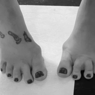 Feet2makeU weak 😈🦶