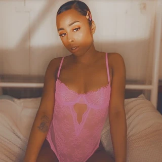PinkySwearSheWet