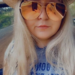Plus size cowgirl