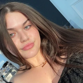 Porcelain Princess👸🏻