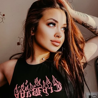 M 💗