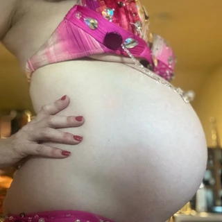 Pregnant English Rose