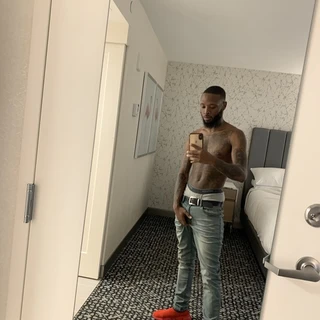 😈