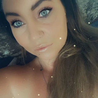 Prettybleeneyes 💋💦