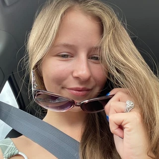Kayla💖