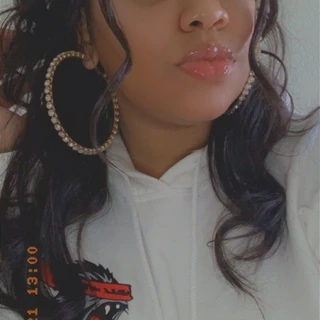 PrettyFeetJas
