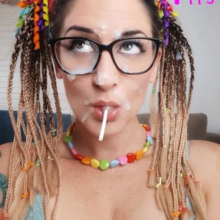 Princess Poppy (NO PPV)
