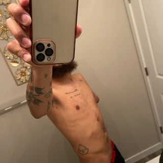 😈