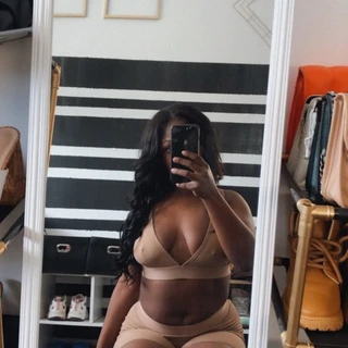 Baby Girl 🧡