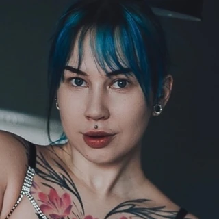 Claudia 😇