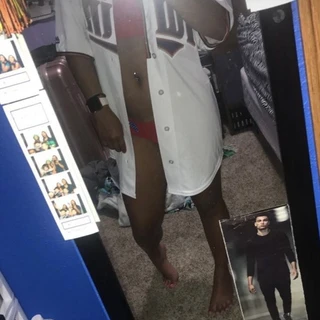 Qu33nB2408