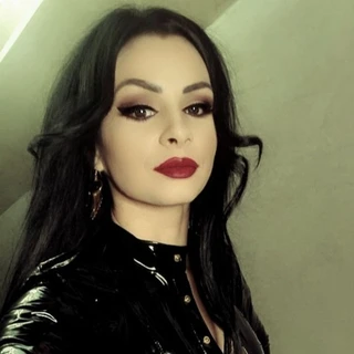 🖤🦂👑Queen_scorpi👑🦂🖤