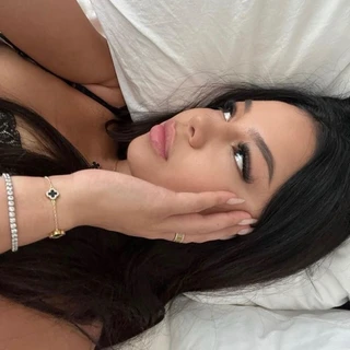 Dee🦋