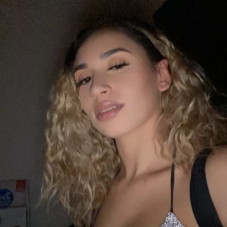 QueenB 💋