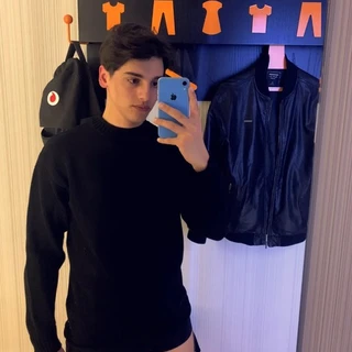 Midge 🔞