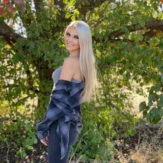 Lola gray