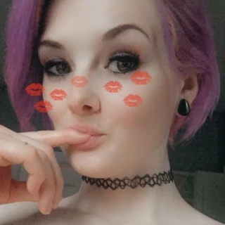 Rainbow Rae 🌈🍓