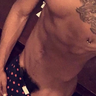 😈