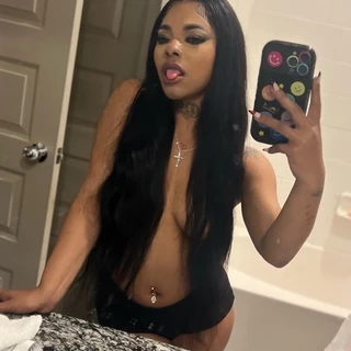 Kizzy Kiseki 👸🏽💫