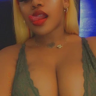 Redds Khali 💋🌴