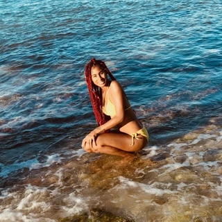 RedHeadCutie