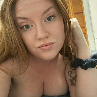 Redhead Slut 🔥 VIP
