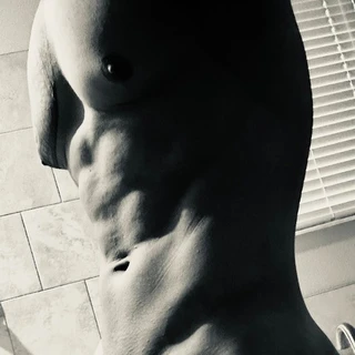 @remyreyez