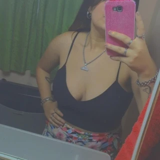Priscila ✿ ⁰ o ⁰ ✿