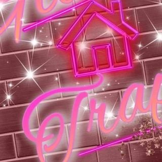 Rhonda’s Glam Trap