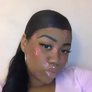 𝓜𝓪𝓻𝓲𝓪𝓱🍑