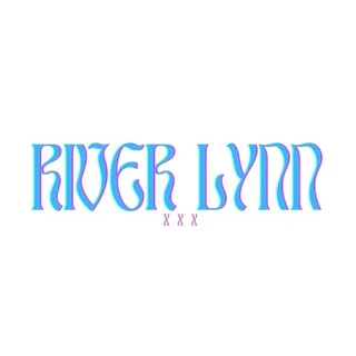 ✯ RIVER LYNN ✯