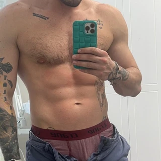 Robb Next Door