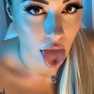 Rocioloppez 👸🏽 DEL SEXTING