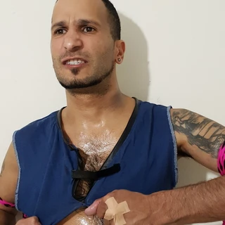 ‪Roni Aro‬